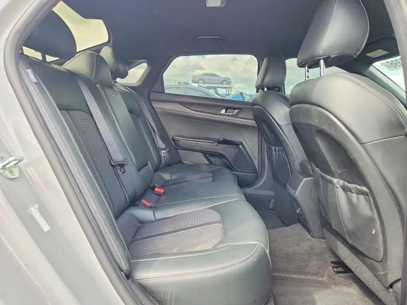 2023 KIA K5 GT LINE  