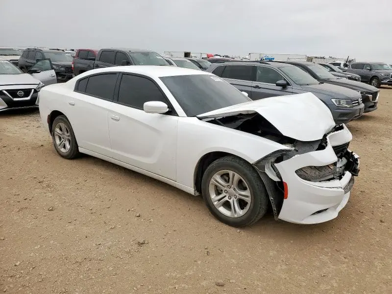 2022 DODGE CHARGER SXT  