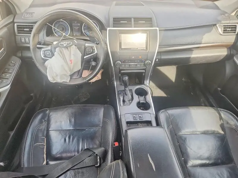 2015 TOYOTA CAMRY XLE  