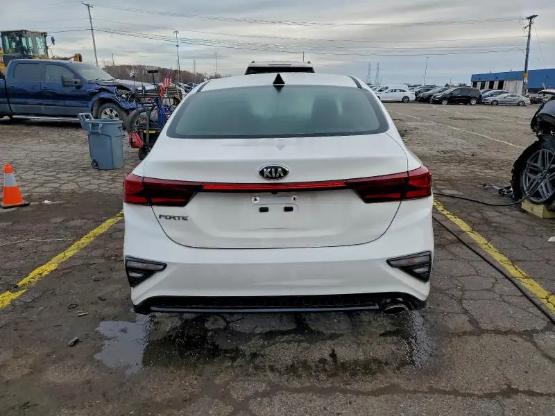 2019 KIA FORTE FE  
