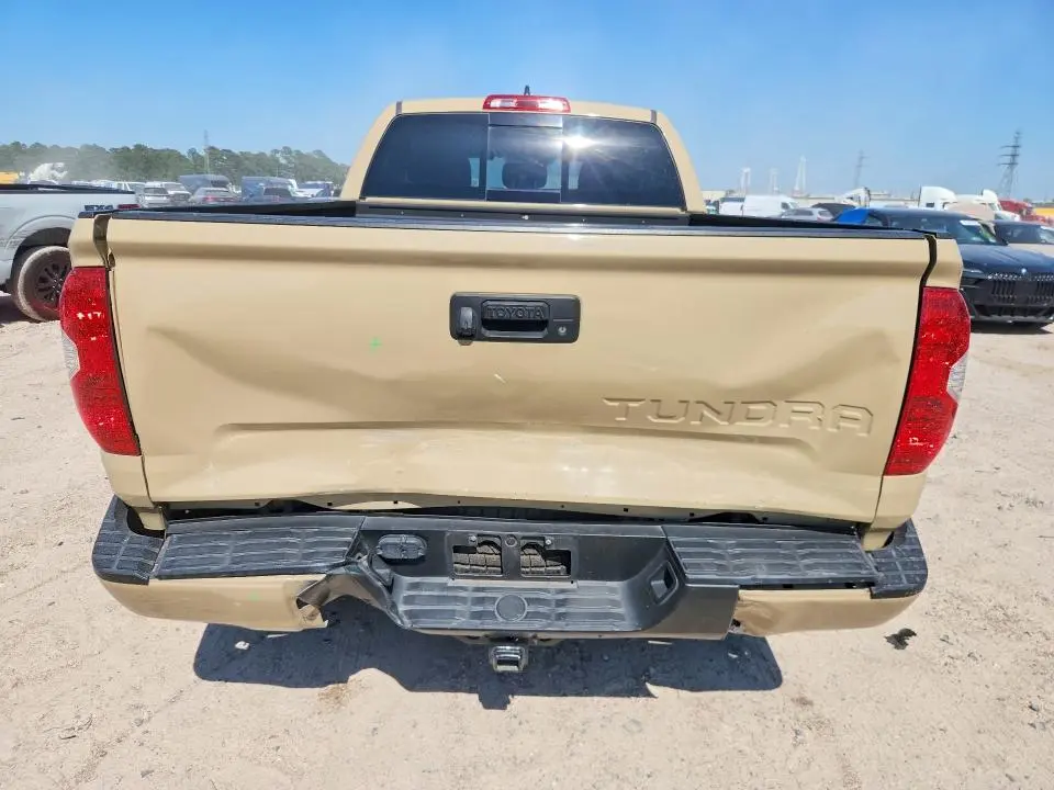 2020 TOYOTA TUNDRA   