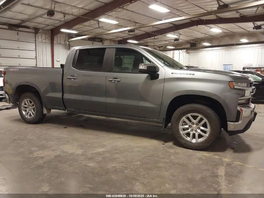 2022 CHEVROLET SILVERADO 1500 LTD 4WD  STANDARD BED LT