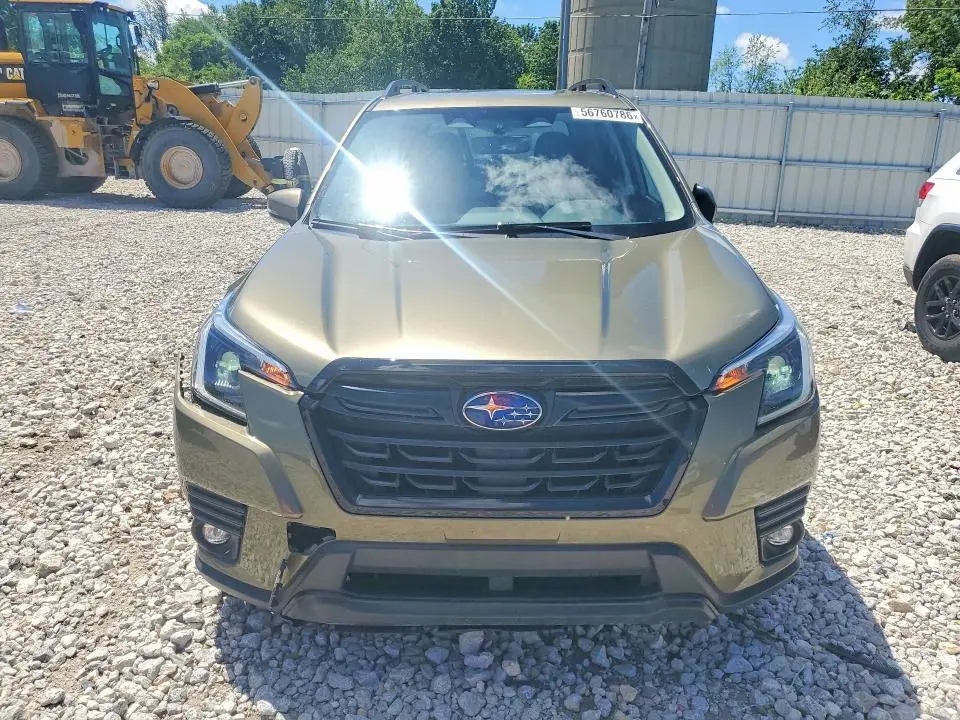 2024 SUBARU FORESTER LIMITED  