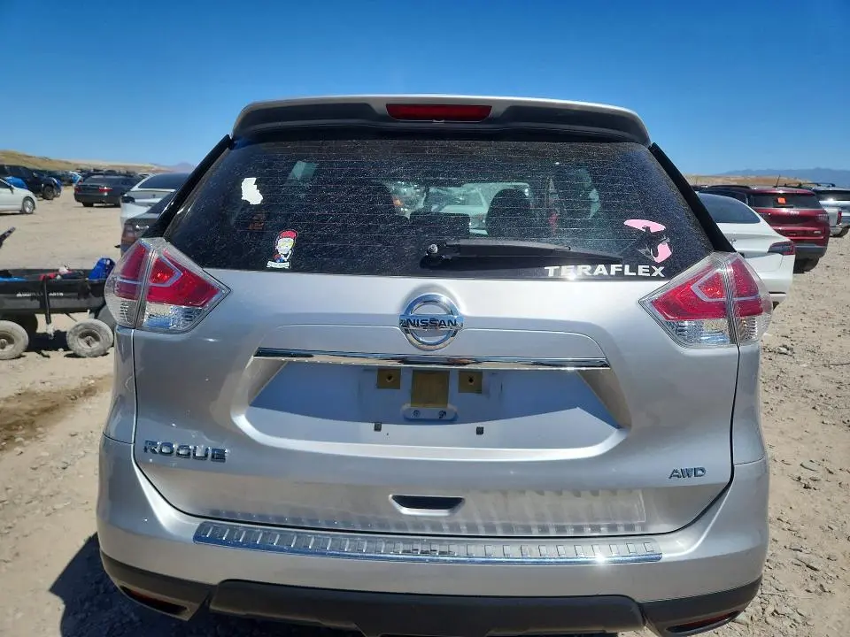 2016 NISSAN ROGUE S  