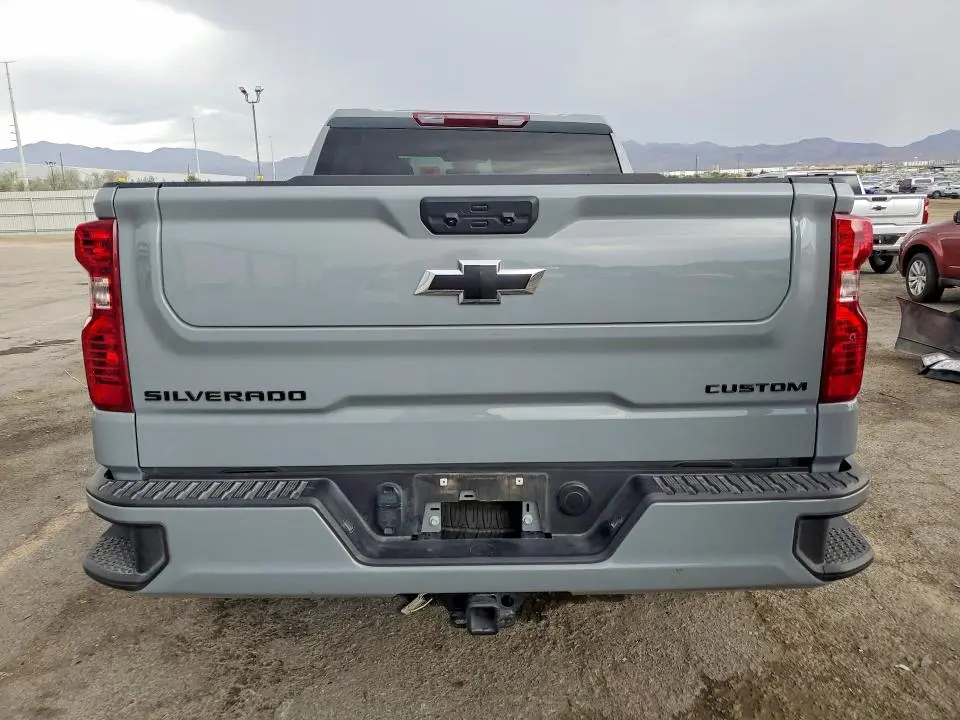 2025 CHEVROLET SILVERADO C1500 CUSTOM  