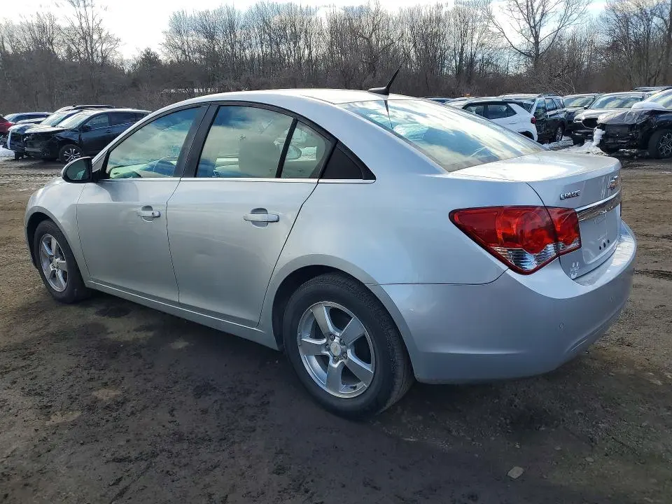 2011 CHEVROLET CRUZE LT  
