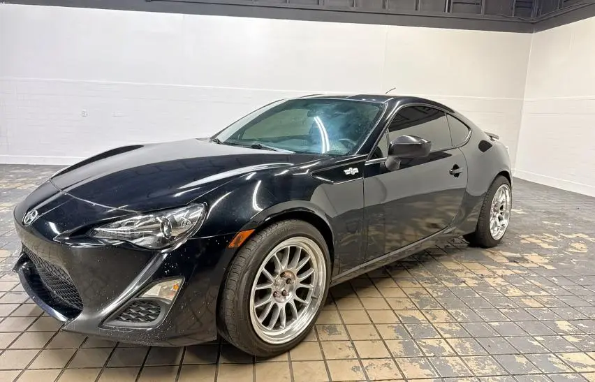 2013 TOYOTA SCION FR-S   