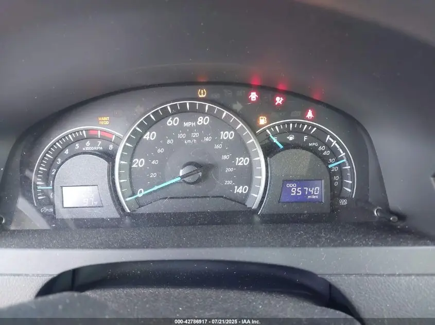 2012 TOYOTA CAMRY LE