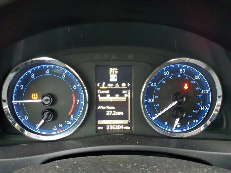 2017 TOYOTA COROLLA   