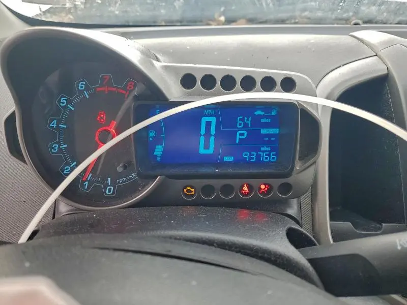 2015 CHEVROLET SONIC LT  