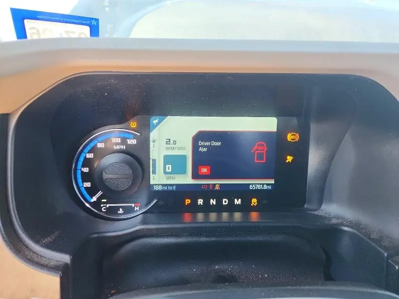 2022 FORD BRONCO BASE  