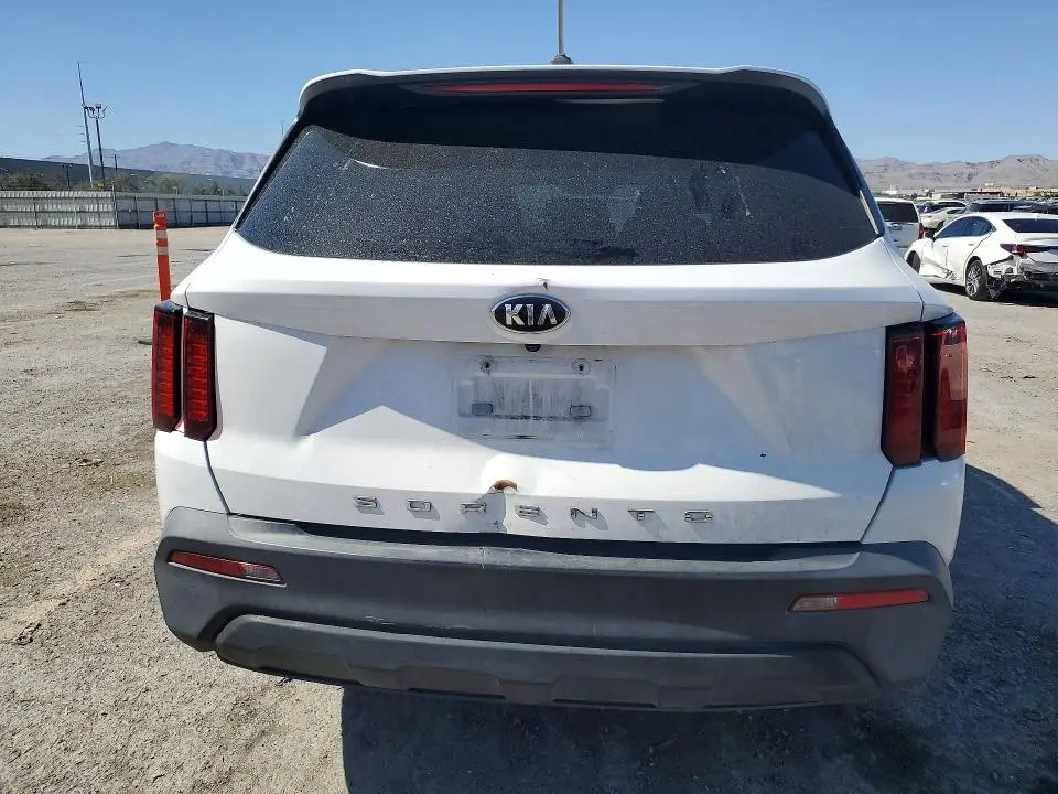 2021 KIA SORENTO LX  