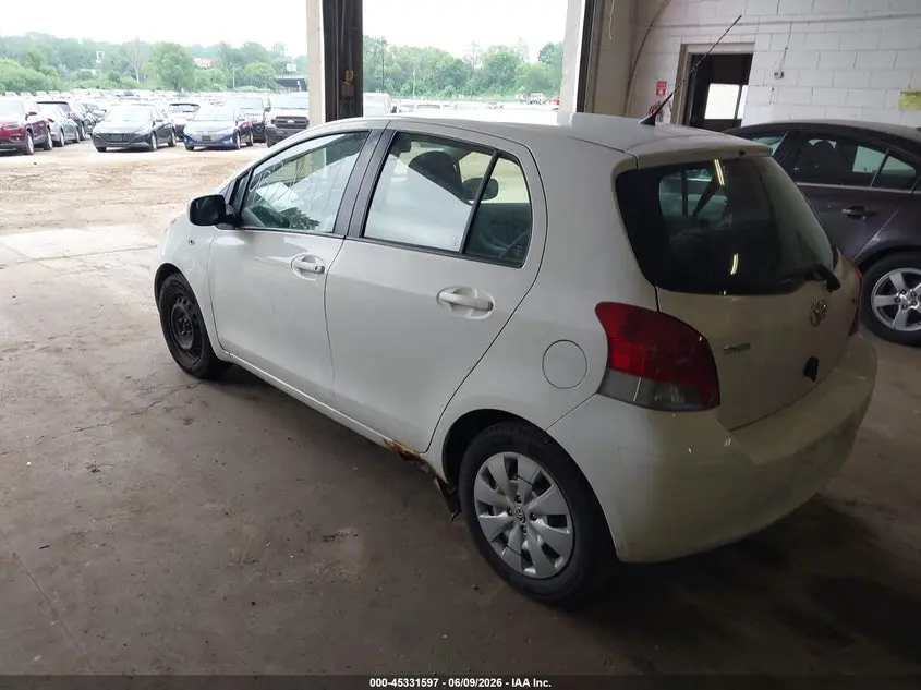 2010 TOYOTA YARIS  