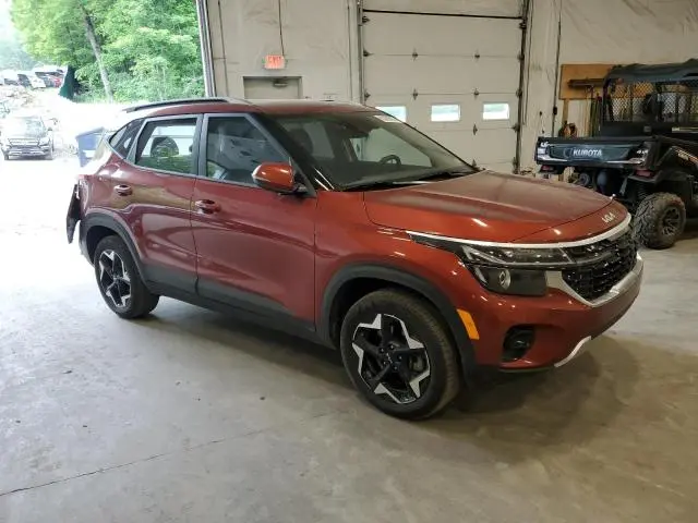 2025 KIA SELTOS S  