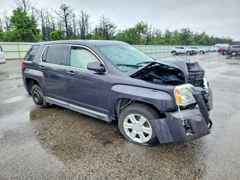 2013 GMC TERRAIN SLE  