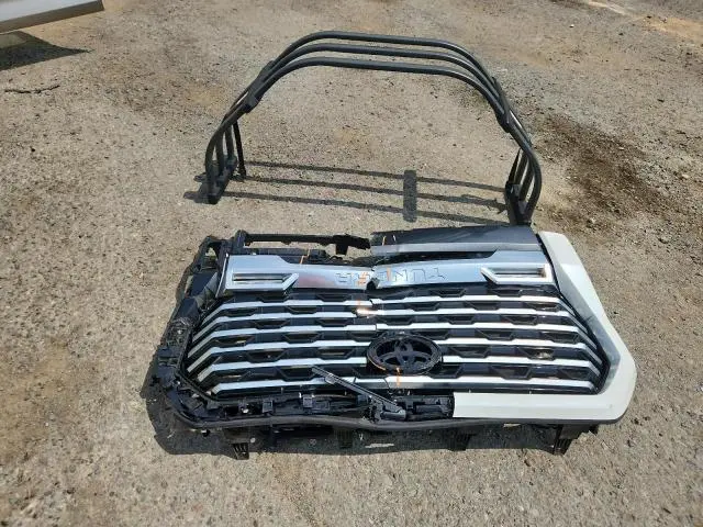 2023 TOYOTA TUNDRA CREWMAX CAPSTONE  