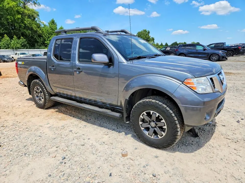 2018 NISSAN FRONTIER PRO-4X  