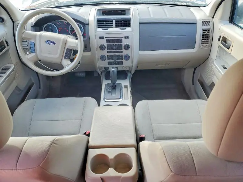 2012 FORD ESCAPE XLT  