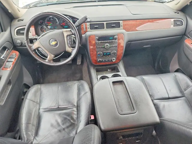 2011 CHEVROLET AVALANCHE LT  