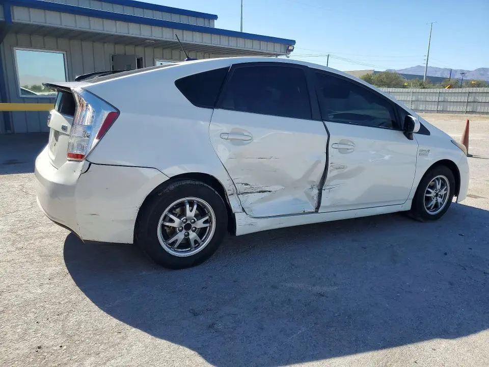 2010 TOYOTA PRIUS   