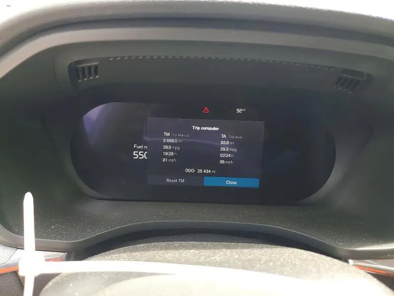2025 VOLVO XC60 PLUS  