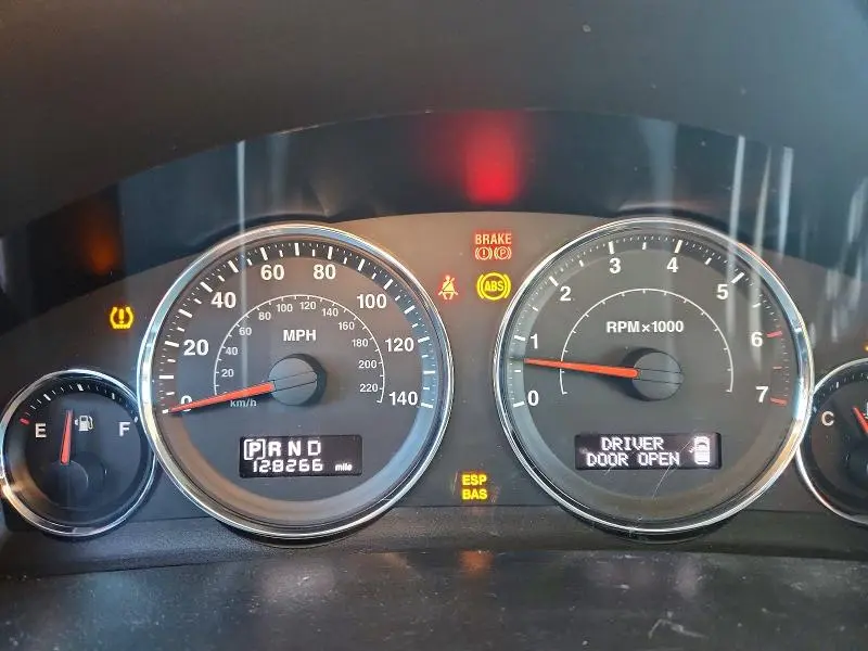 2010 JEEP GRAND CHEROKEE LAREDO  