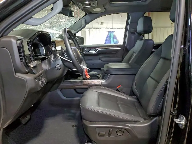 2025 CHEVROLET SILVERADO K1500 LTZ  