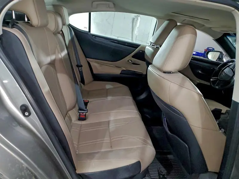 2020 LEXUS ES 300H LUXURY  