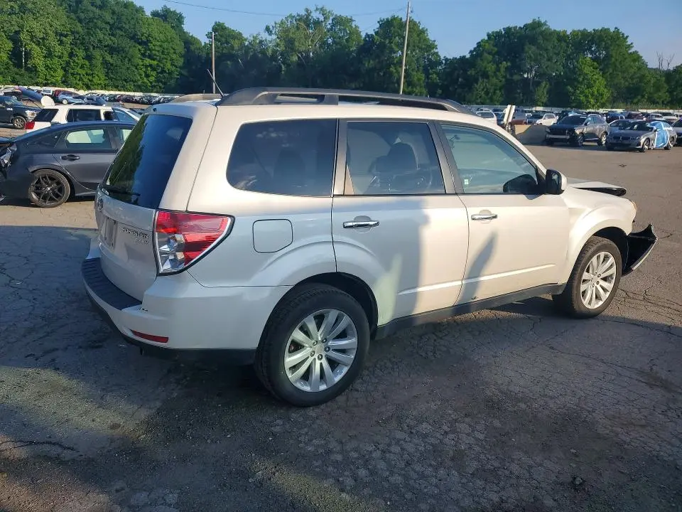 2011 SUBARU FORESTER 2.5X PREMIUM  