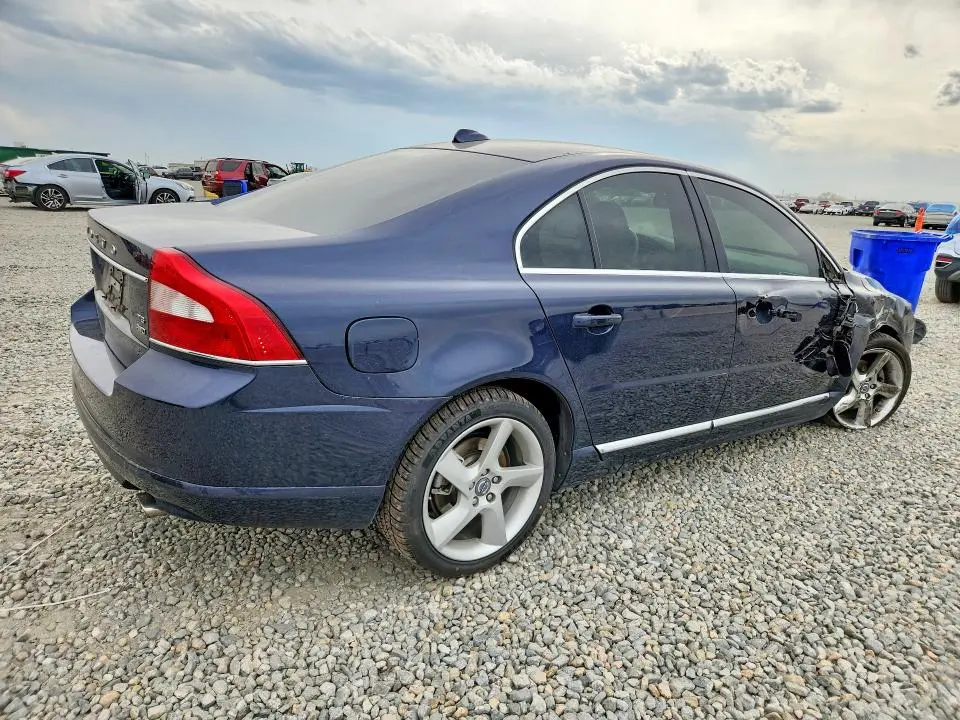 2010 VOLVO S80 T6  