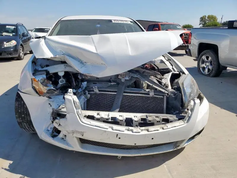 2012 MITSUBISHI GALANT ES  