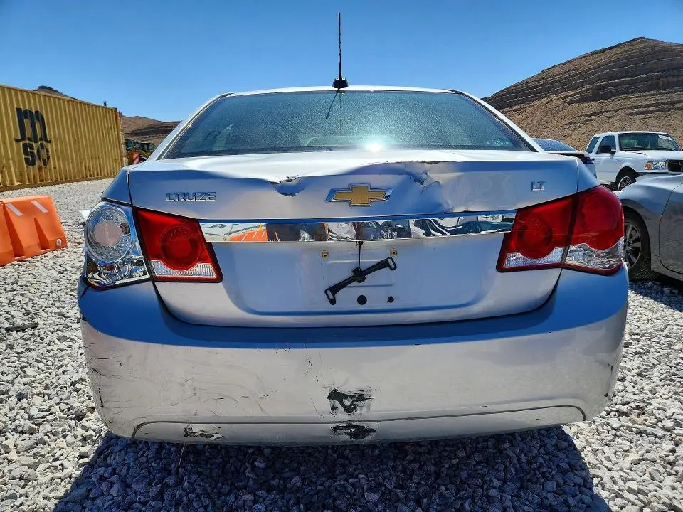 2015 CHEVROLET CRUZE LT  