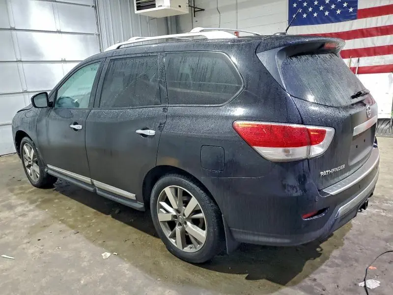 2014 NISSAN PATHFINDER S  