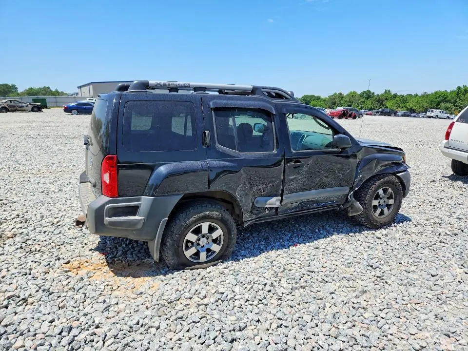 2012 NISSAN XTERRA X  