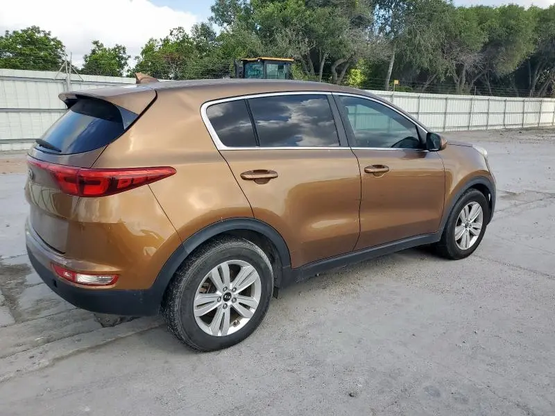 2017 KIA SPORTAGE LX  