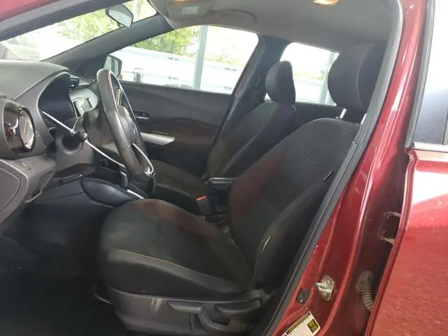 2019 NISSAN KICKS S  