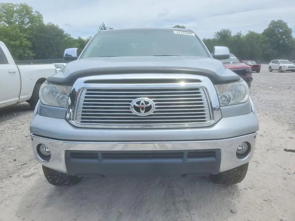 2010 TOYOTA TUNDRA CREWMAX LIMITED  