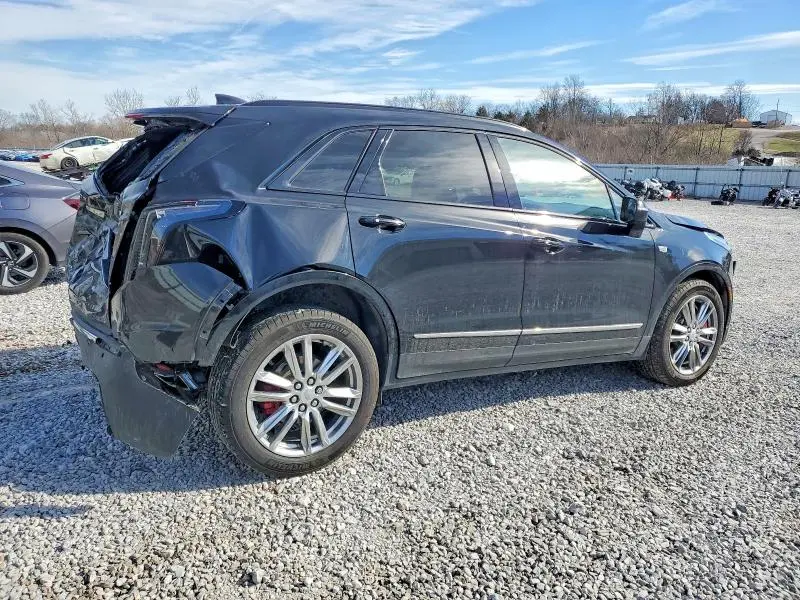 2022 CADILLAC XT5 SPORT  