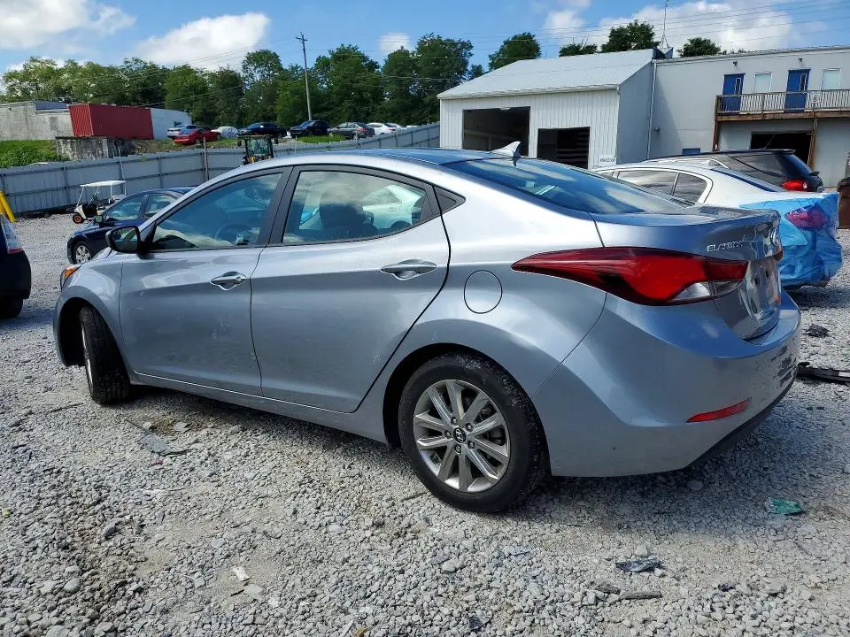 2015 HYUNDAI ELANTRA SE  