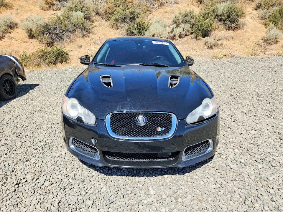 2010 JAGUAR XF R  