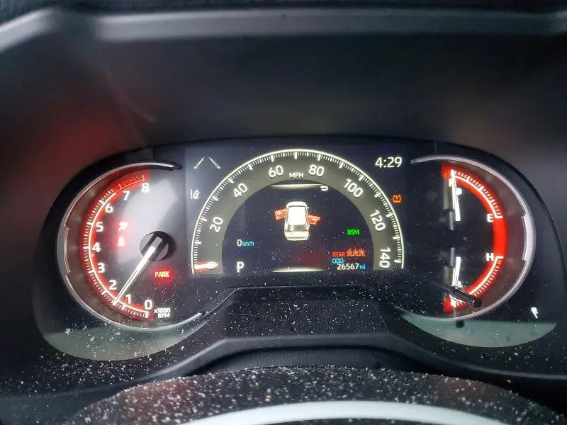 2025 TOYOTA RAV4 XLE  