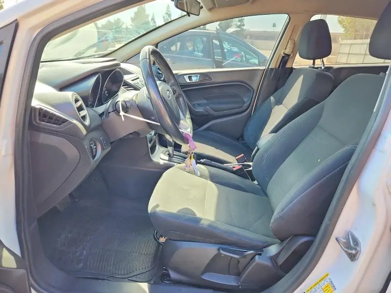 2016 FORD FIESTA SE  