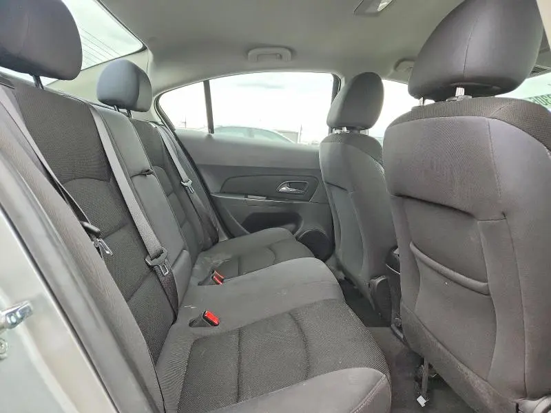 2015 CHEVROLET CRUZE LT  