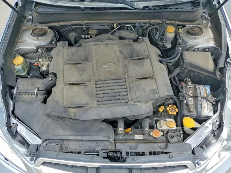 2013 SUBARU LEGACY 3.6R LIMITED  
