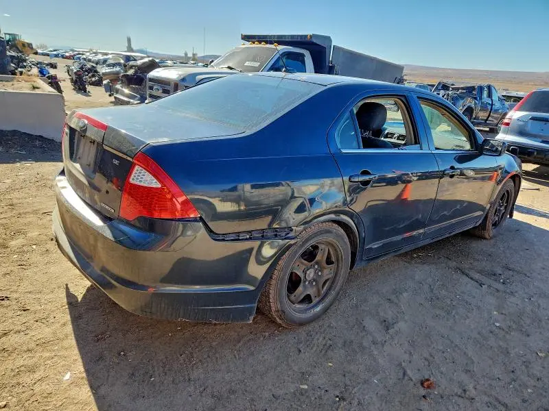 2011 FORD FUSION SE  