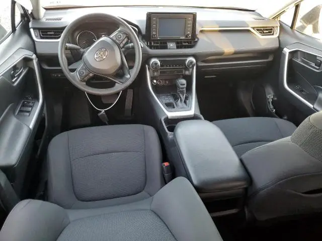 2021 TOYOTA RAV4 LE  