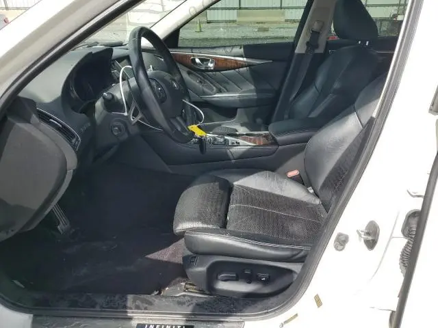 2015 INFINITI Q50 BASE  