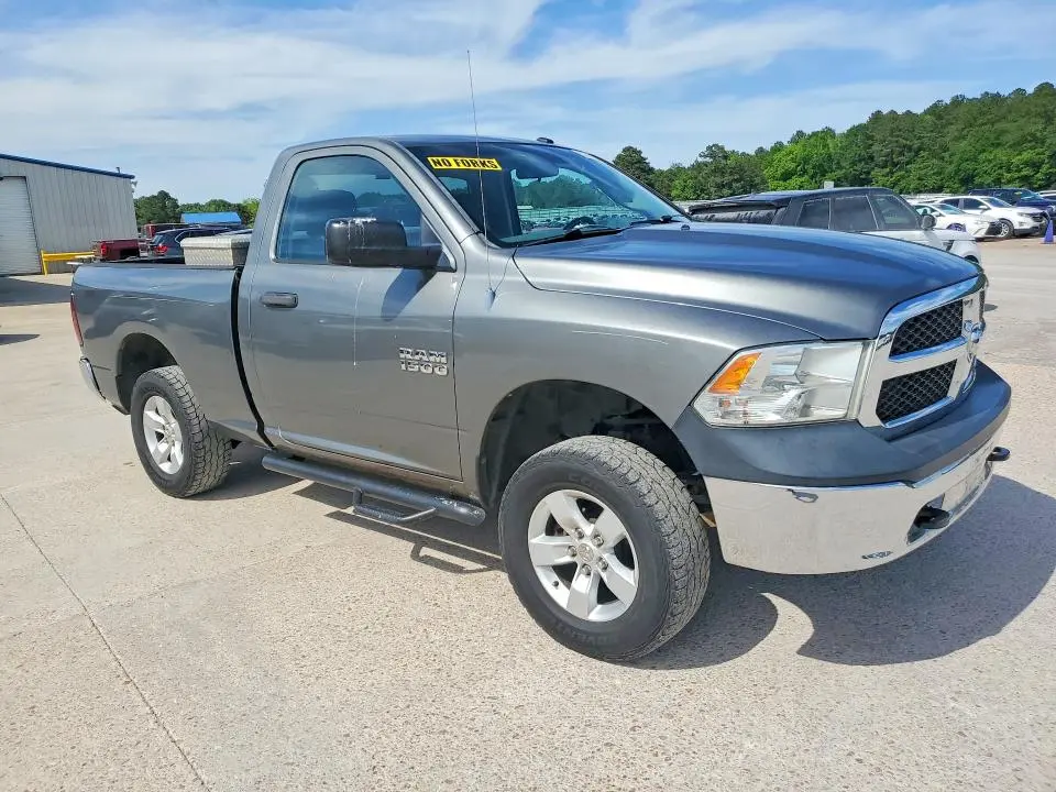 2013 RAM 1500 ST  