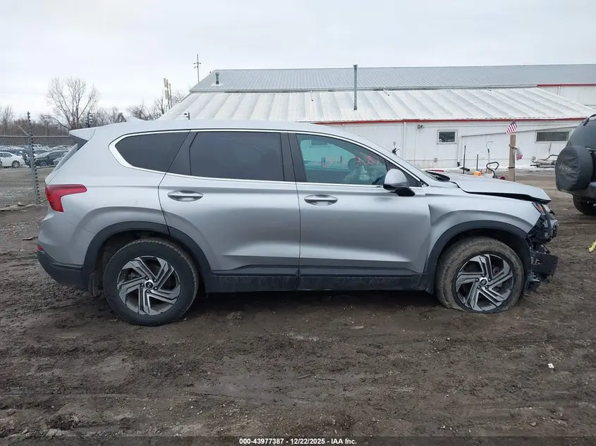 2022 HYUNDAI SANTA FE SE