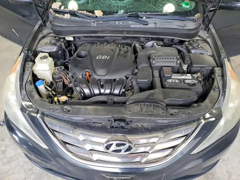 2011 HYUNDAI SONATA SE  